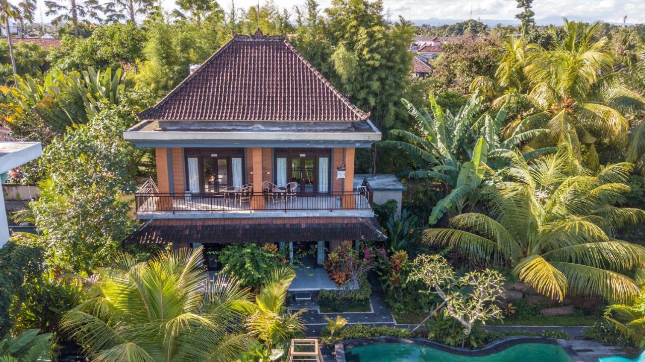 Adi Santia Bungalows Ubud Exterior foto